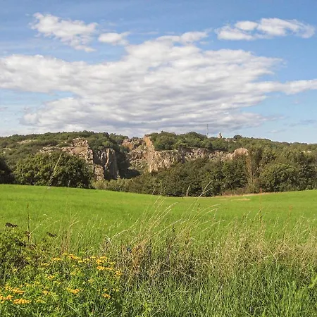 Lejlighed Cozy In With Kitchen