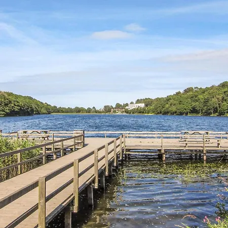 شقة Cozy In With Kitchen *