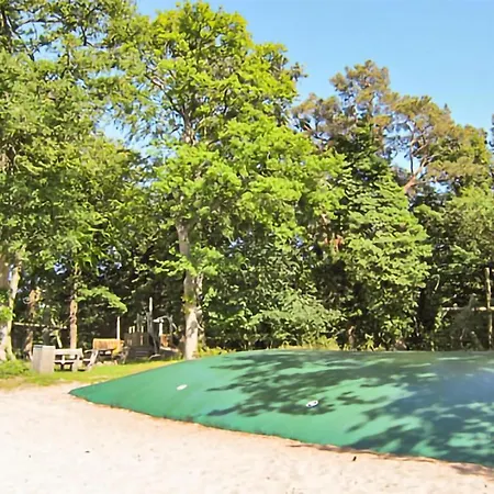 شقة Cozy In With Kitchen إلينغه